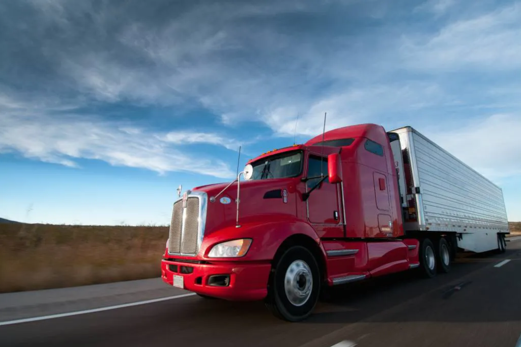 Digitalização ajudará a descarbonização do transporte rodoviário de cargas